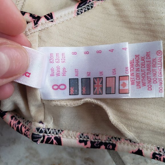 2CHILLIES AUSTRALIA CLOVER BIKINI TOP - Picture 7 of 7